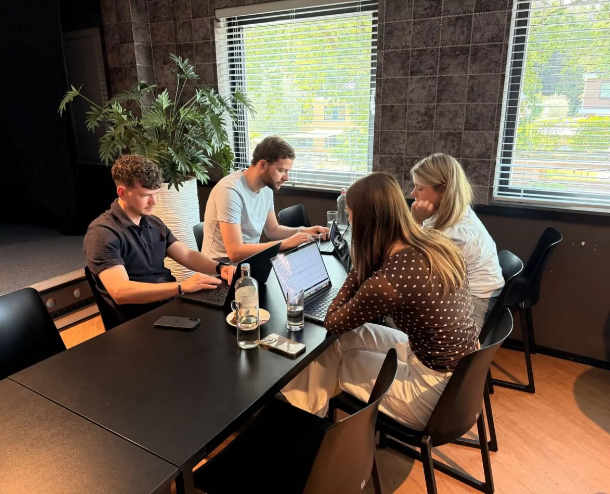 Onze eerste AI Hackathon: dit is wat er gebeurt als je gewoon begint